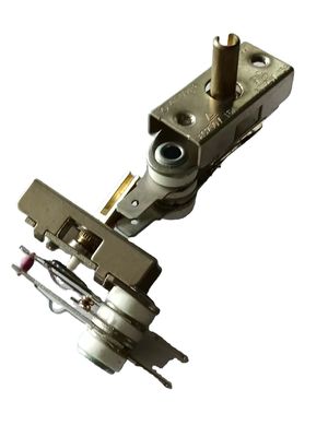 VDE 250V / 12A Elektrische kachel thermostaat met 5C% tolerantie en temperatuurregeling