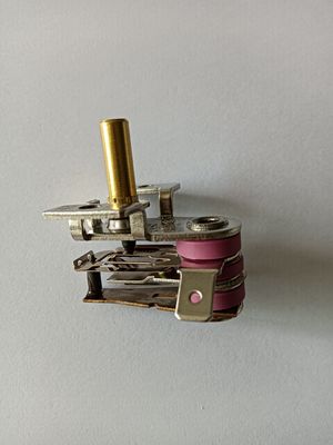 Huishoudelijke Kst254 thermostaat met instelbare temperatuurregeling en duurzaam ontwerp