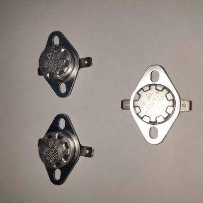 Efficiënt ontworpen spanning 250VAC Huishoudelijke thermostaat KSD 301 Schakelaar voor waterverwarmer